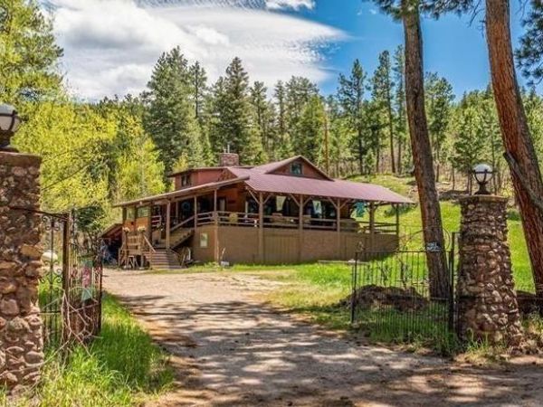 8840 Pine Dr, Beulah, CO 81023