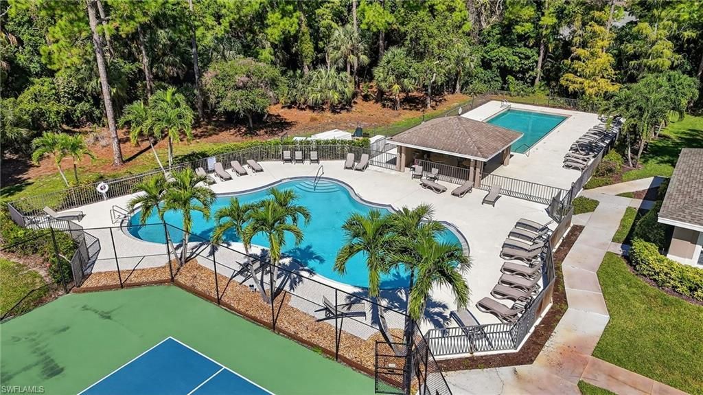 912 Briarwood Blvd, Naples, FL 34104 Photo