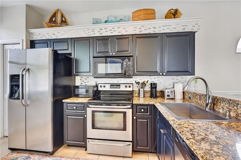 912 Briarwood Blvd, Naples, FL 34104 Photo