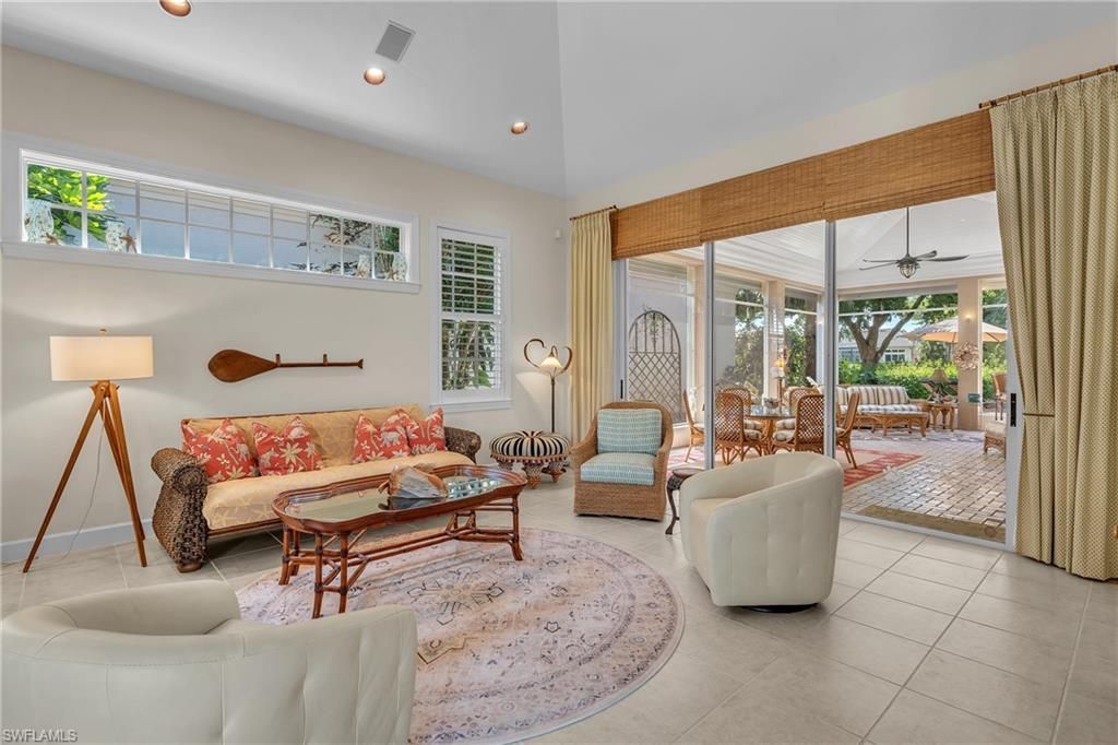 7060 Verde Way, Naples, FL 34108 Photo