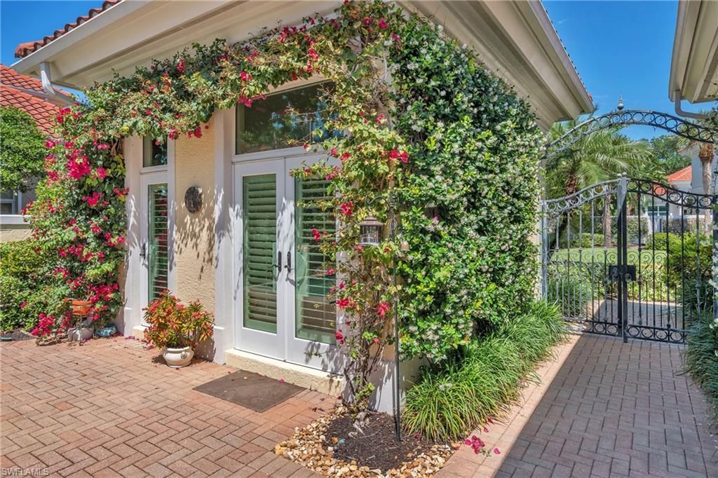 7060 Verde Way, Naples, FL 34108 Photo