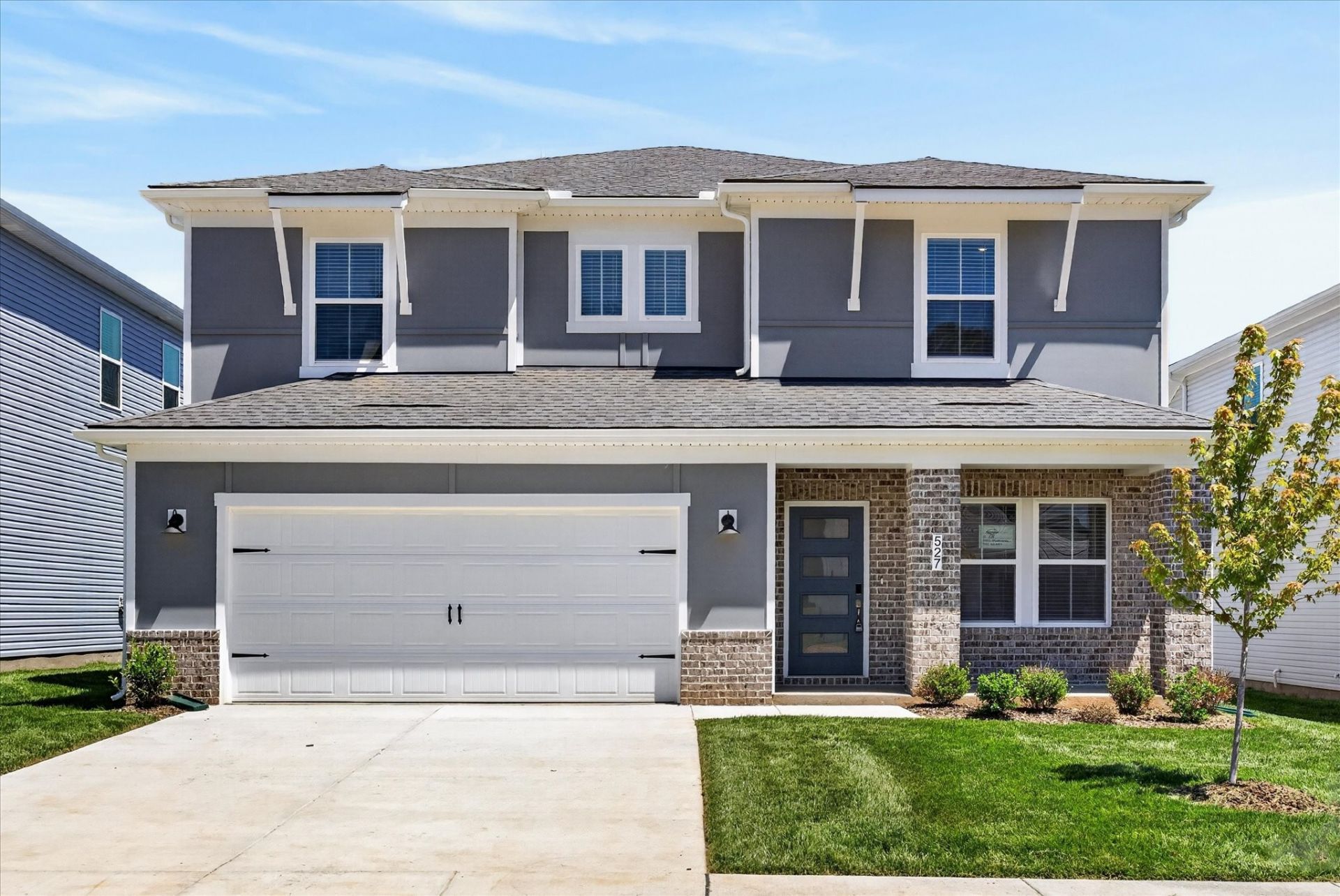 527 Goldfinch Way, Clarksville, TN 37043 Main Photo