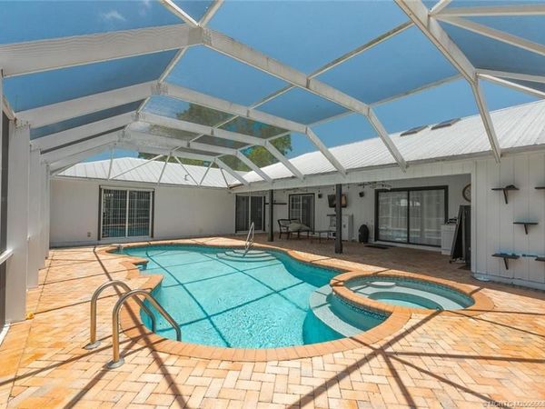 1616 20th Street SW, Vero Beach, FL 32962