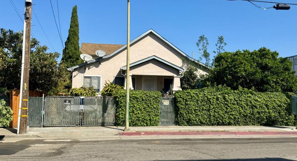 1547 8th Ave, Oakland, CA 94606 Photo
