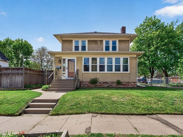 407 Osceola Avenue S, Saint Paul, MN 55102