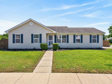 127 Secretariat Street, Georgetown, KY 40324
