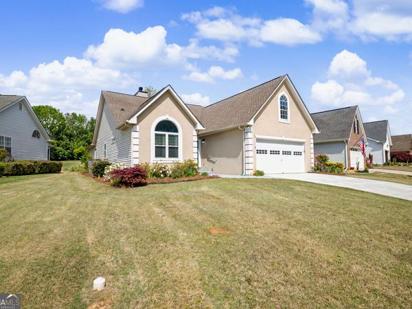 255 Fairway Court, Newnan, GA 30265