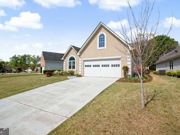 255 Fairway Court, Newnan, GA 30265
