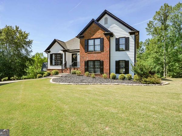 10 Arbor Hills Road S, Talking Rock, GA 30175