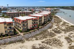 6309 Ocean Blvd. N photo 4