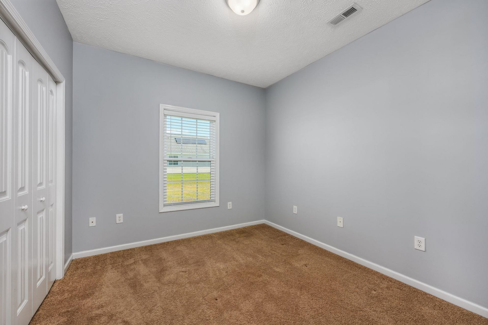 728 American Beech St. Photo 24