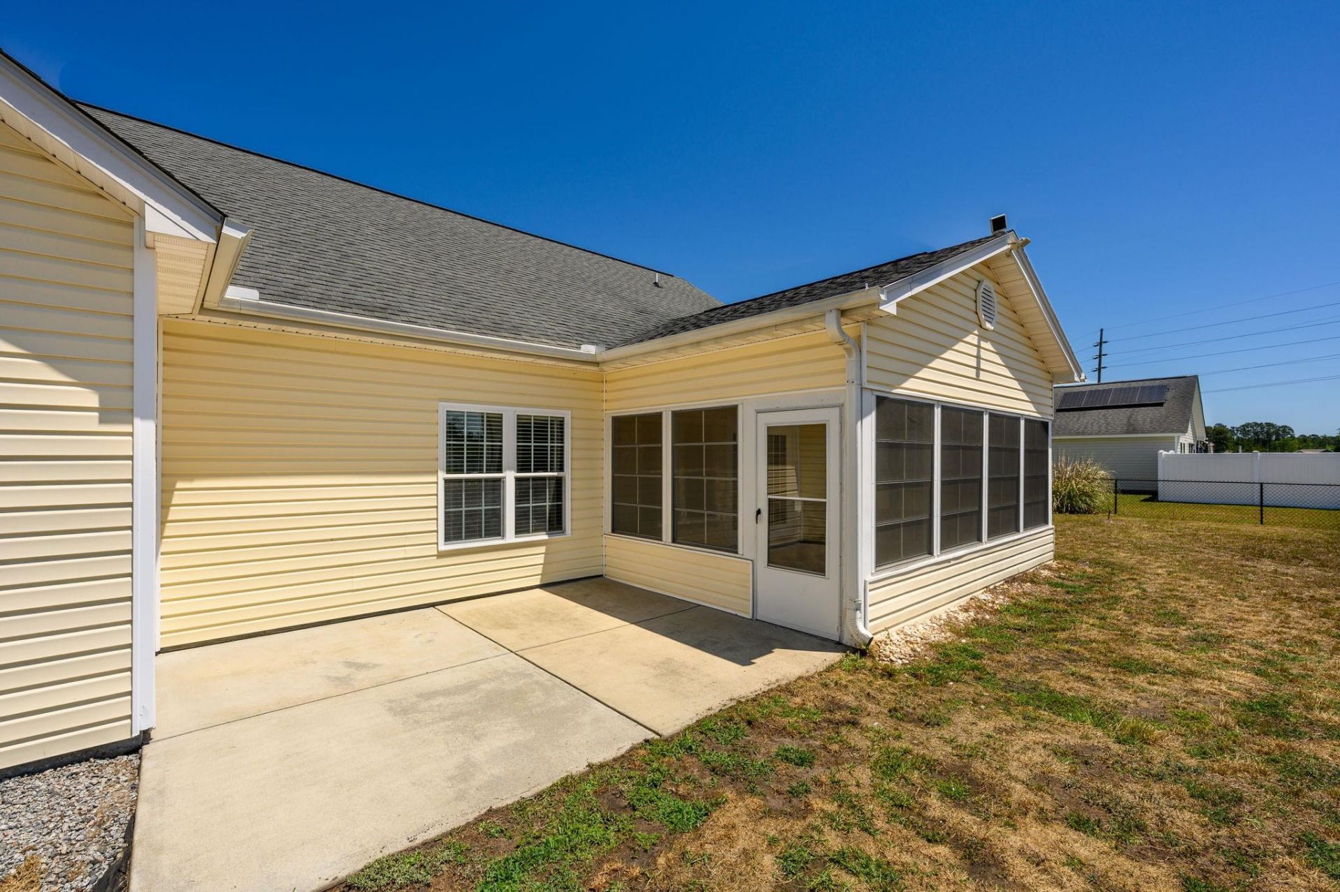 728 American Beech St. Photo 32