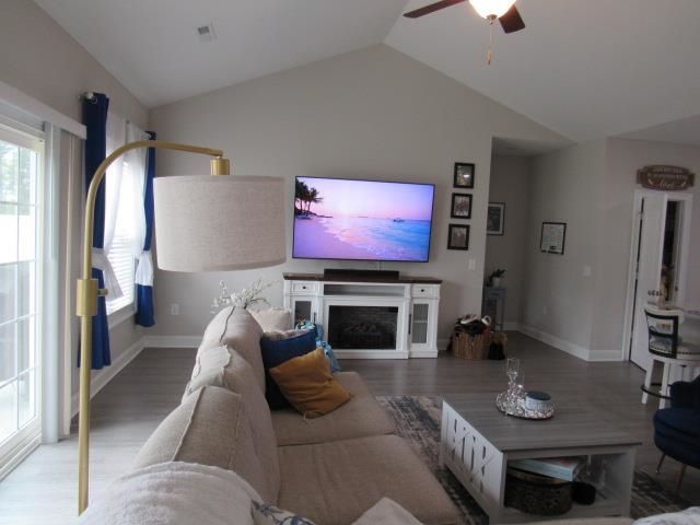 2422 Nichols Hwy.  Photo 22
