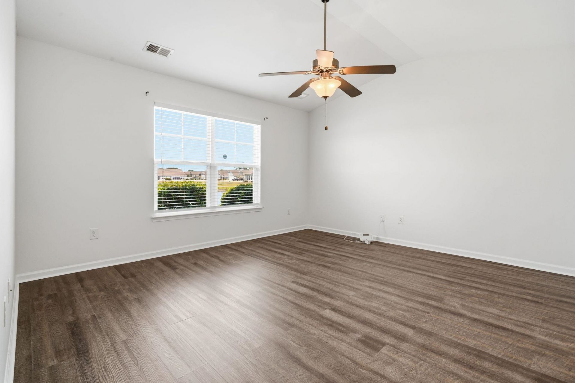 4443 Livorn Loop Photo 23