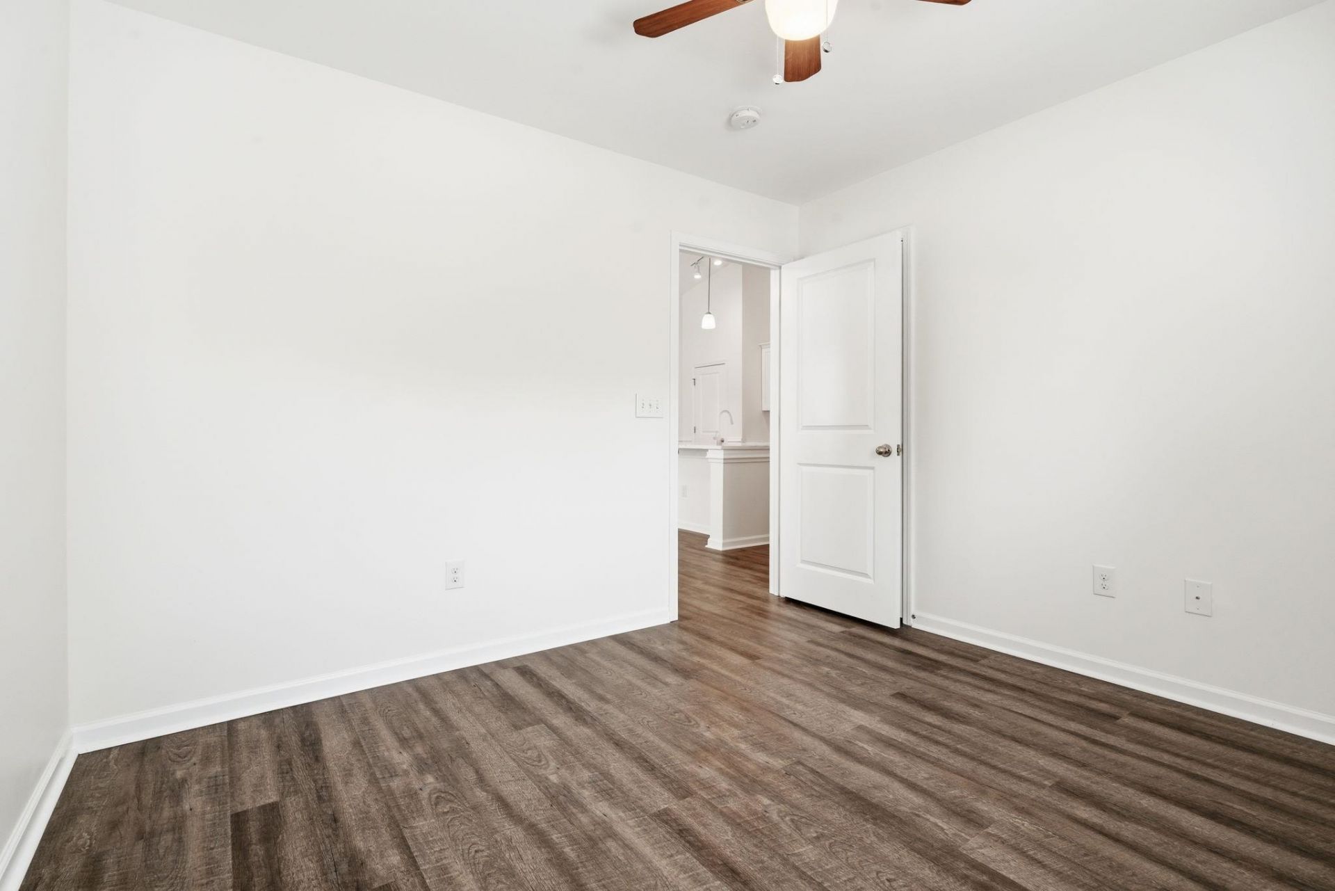 4443 Livorn Loop Photo 29