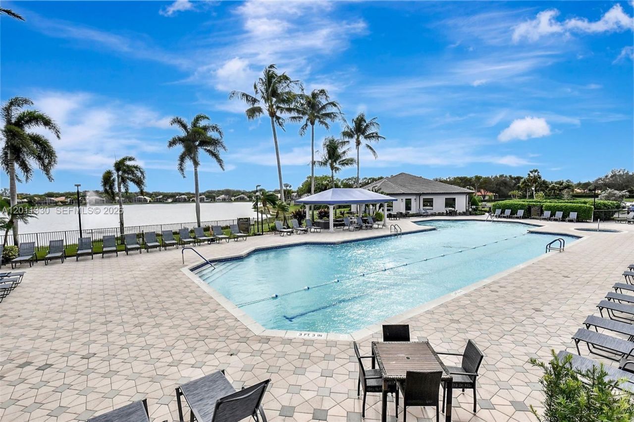 8481 Siciliano St , Unit 8481, Boynton Beach, FL 33472 Photo