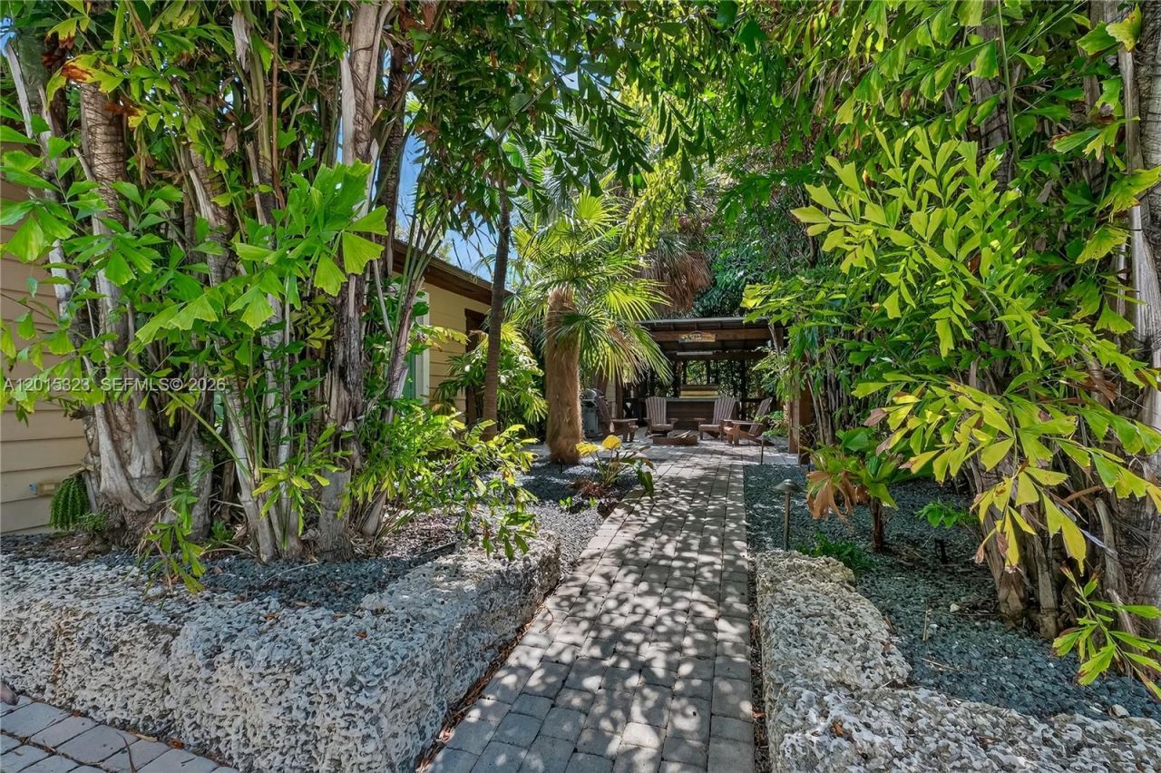 85 Henry Morgan Dr , Key Largo, FL 33037 Photo
