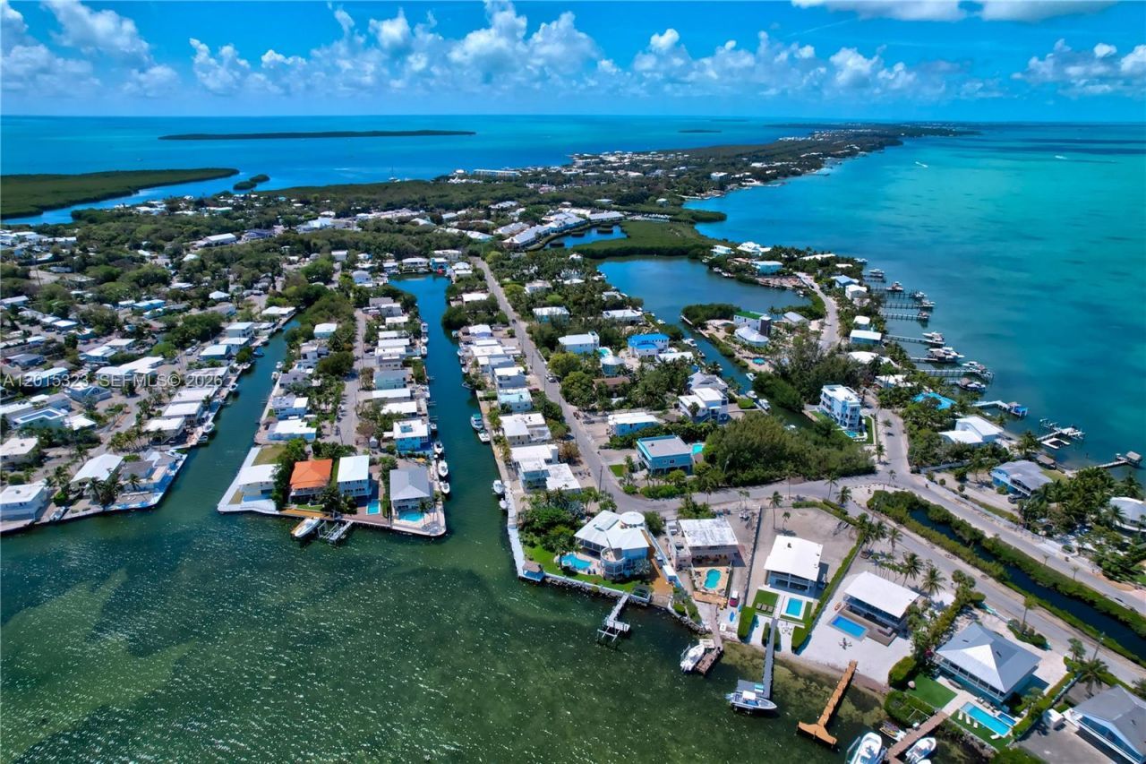 85 Henry Morgan Dr , Key Largo, FL 33037 Photo