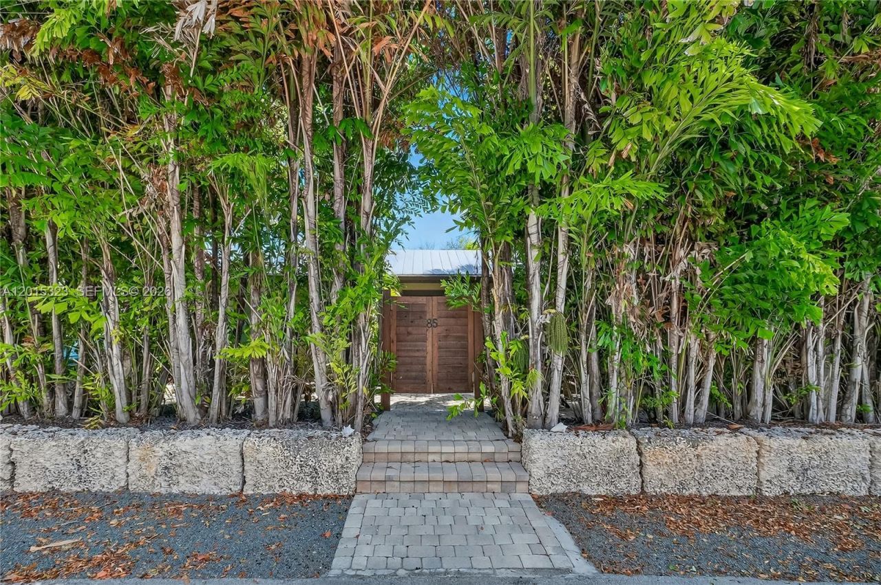 85 Henry Morgan Dr , Key Largo, FL 33037 Photo