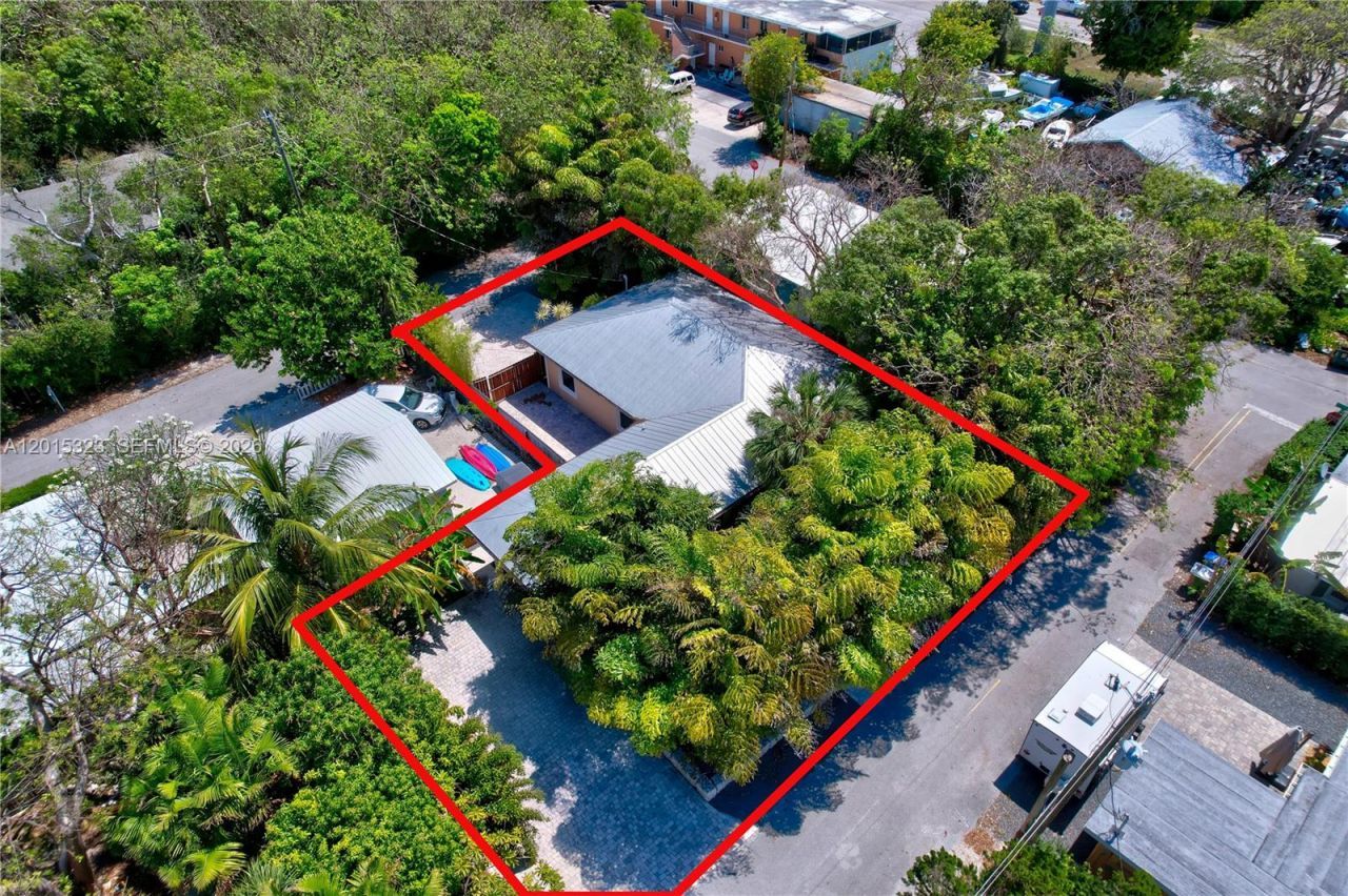85 Henry Morgan Dr , Key Largo, FL 33037 Photo