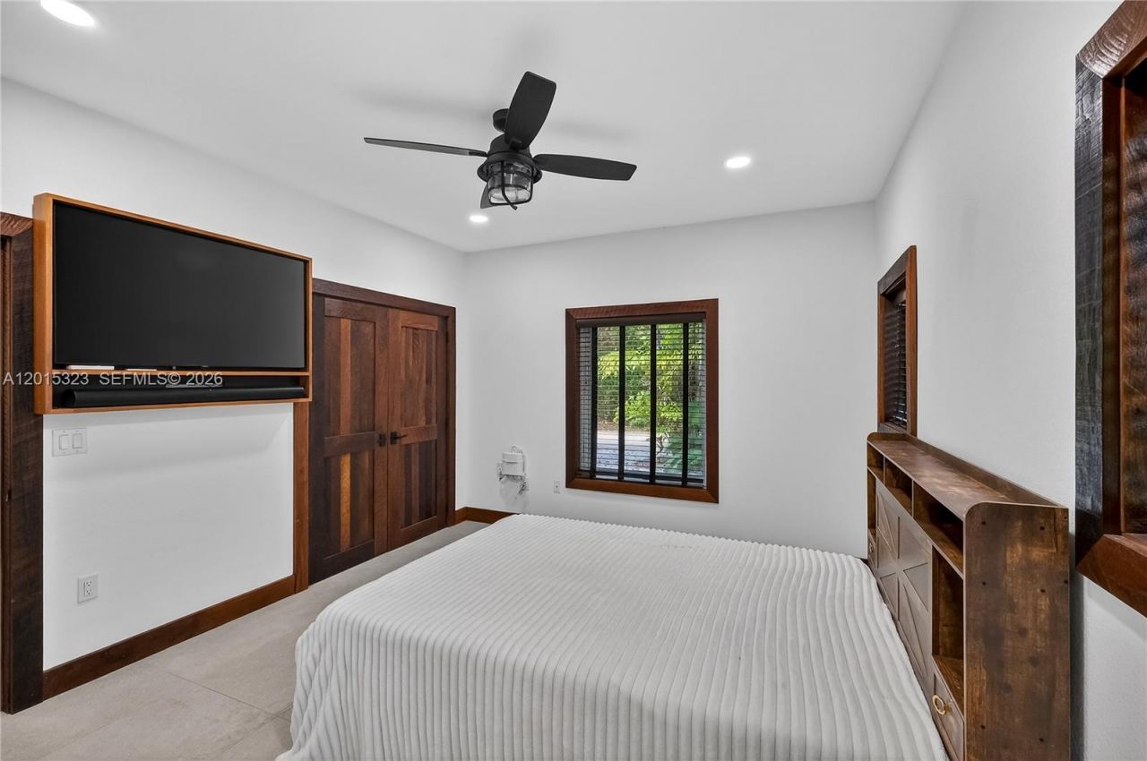 85 Henry Morgan Dr , Key Largo, FL 33037 Photo
