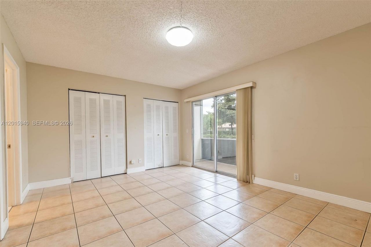 13355 SW 9th Ct, Unit 104H, Pembroke Pines, FL 33027 Photo