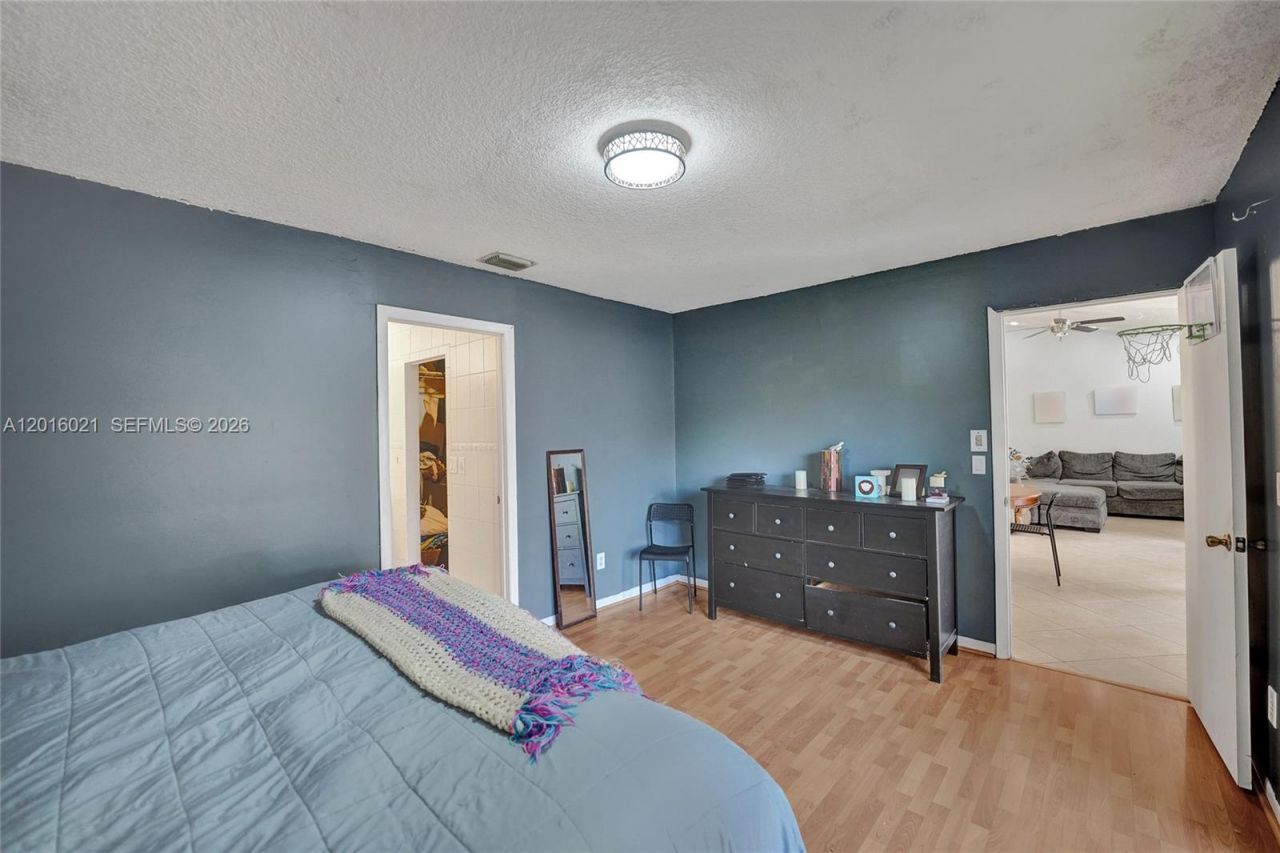 11730 NW 12th St, Pembroke Pines, FL 33026 Photo