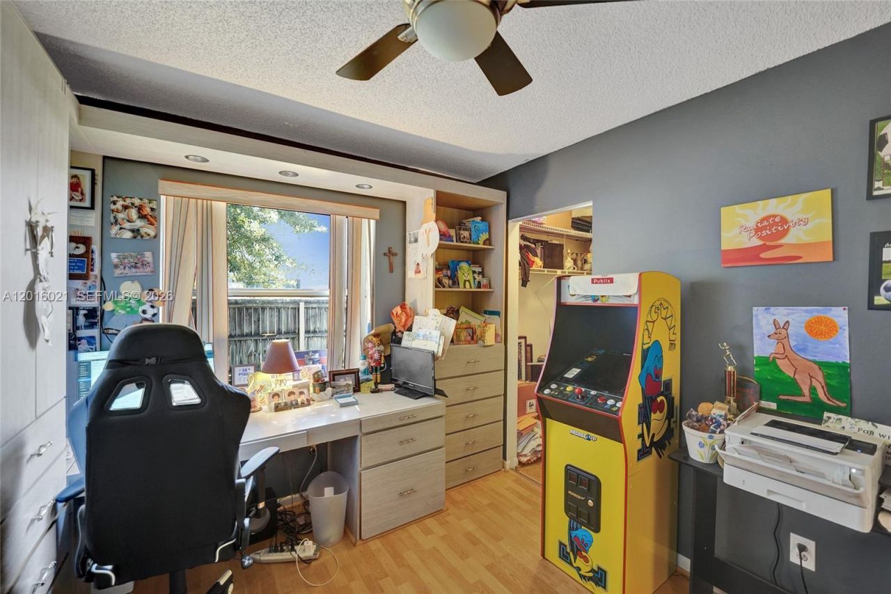 11730 NW 12th St, Pembroke Pines, FL 33026 Photo