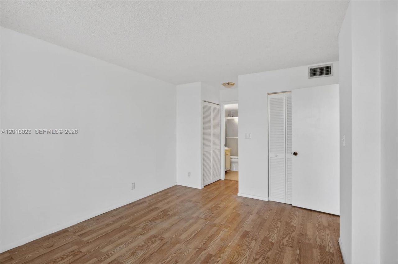 2761 Taft St, Unit 212, Hollywood, FL 33020 Photo