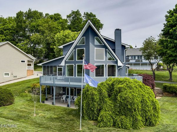 242 Chatuga Way, Loudon, TN 37774