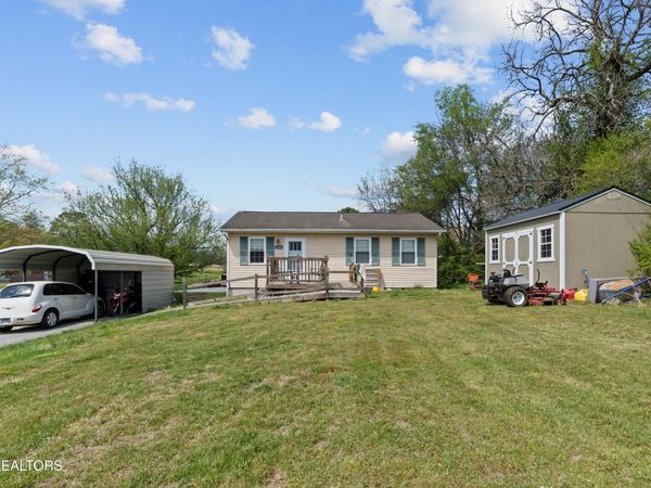 6305 Strawberry Plains Pike, Knoxville, TN 37914