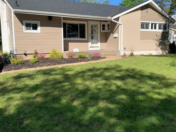 402 Leslie Lane, Uniondale, NY 11553