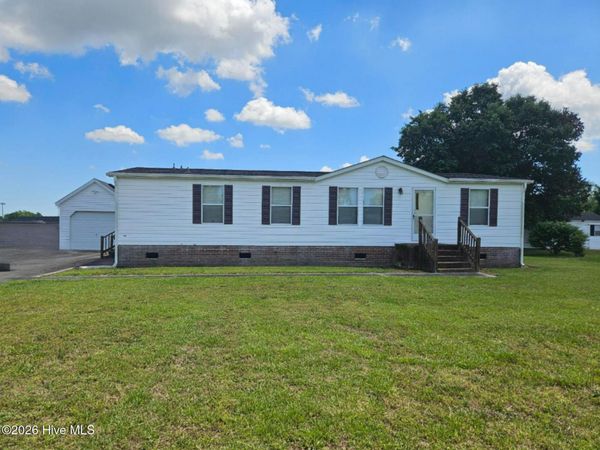 108 Tiff Lane, Elizabeth City, NC 27909