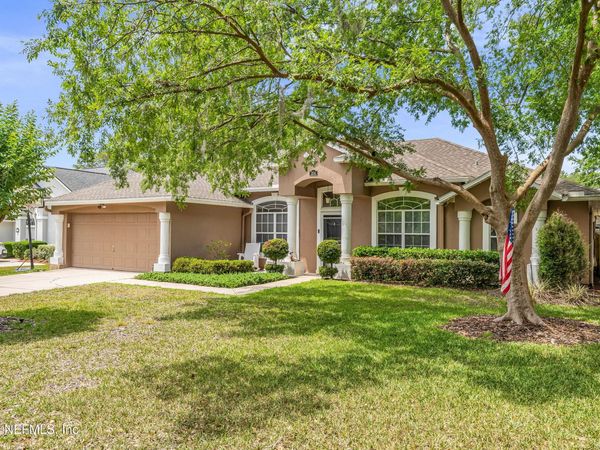 204 ELMWOOD Drive, St. Johns, FL 32259