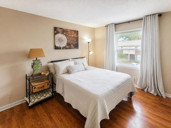 1207 CHAMBERLAIN DR, Unit 302, Memphis, TN 38119
