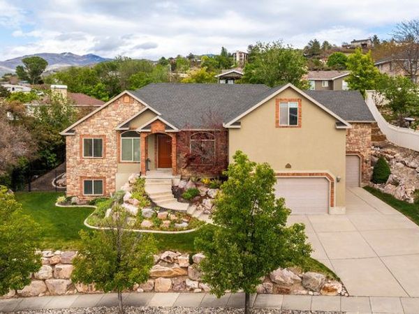 153 S EUGENE ST E, North Salt Lake, UT 84054