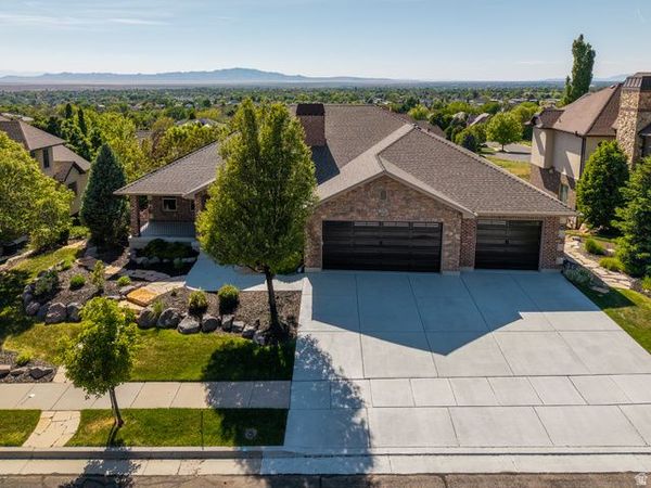 1174 S DEER RIDGE RD E, Fruit Heights, UT 84037