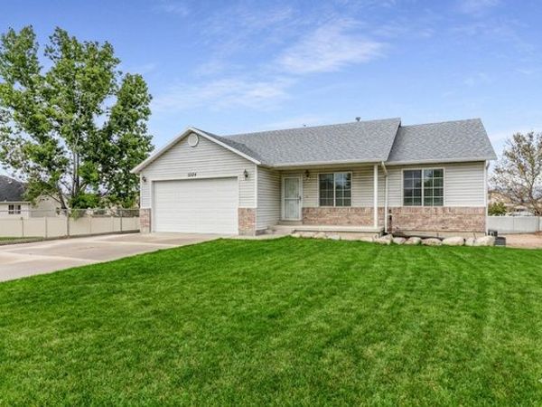 3528 W CRAB APPLE CIR , Taylorsville, UT 84129