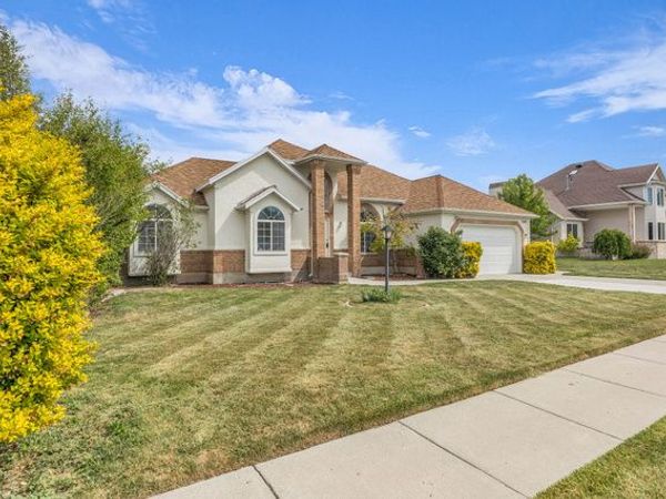 1202 W COUNTRY RIDGE DR S, South Jordan, UT 84095
