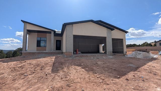 2082 S Serenity Dr S, Cedar City, UT 84720 Main Photo