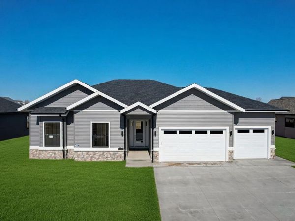 236 Falcon Court, Sauk City, WI 53583