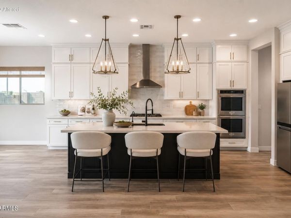 9607 E Solina Avenue, Mesa, AZ 85212