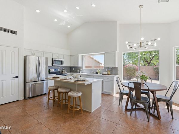 2407 N 132ND Avenue, Goodyear, AZ 85395