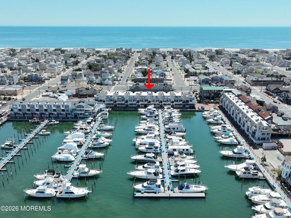 1000 N Bay Avenue, Unit C7, Beach Haven, NJ 08008