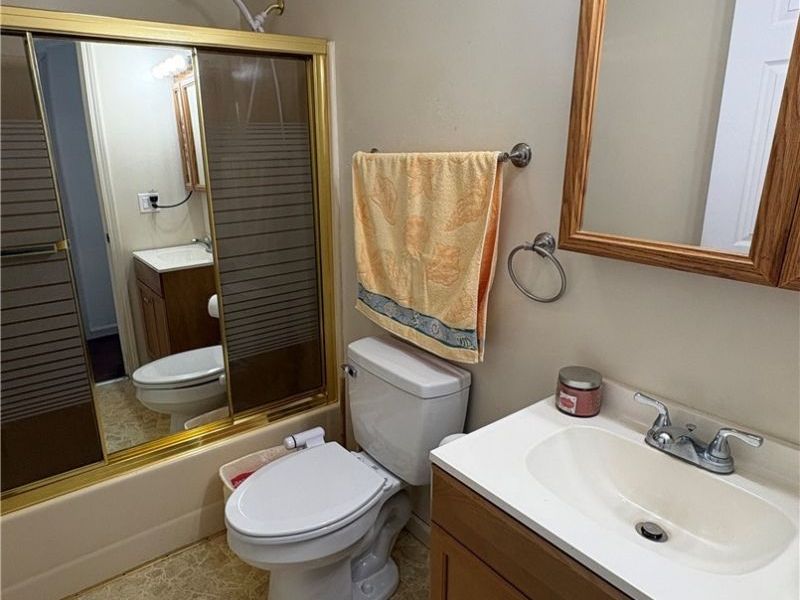 1945 Nair Street , Youngstown, OH 44505 Photo 12