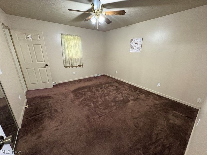 1945 Nair Street , Youngstown, OH 44505 Photo 13