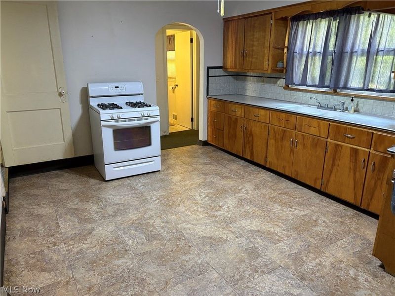 1945 Nair Street , Youngstown, OH 44505 Photo 30