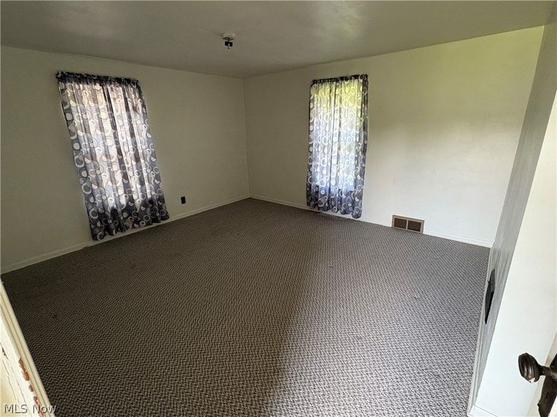 1945 Nair Street , Youngstown, OH 44505 Photo 33