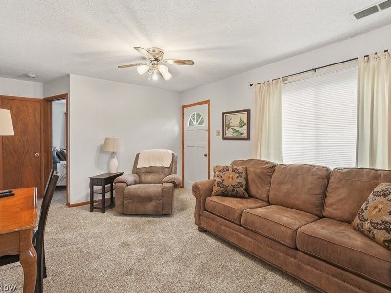 39 Castle Drive , Stow, OH 44262 Photo 16