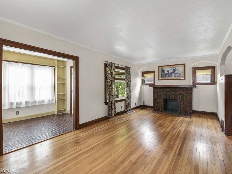 1733 Saratoga Avenue , Cleveland, OH 44109 Photo 10